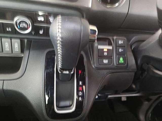 HONDA N BOX CUSTOM 2023 Image 31