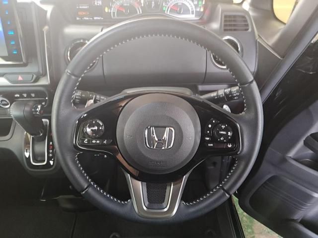 HONDA N BOX CUSTOM 2023 Image 31