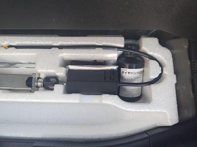 HONDA N BOX CUSTOM 2023 Image 31