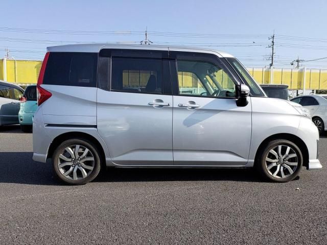 TOYOTA ROOMY 2018 Image 31