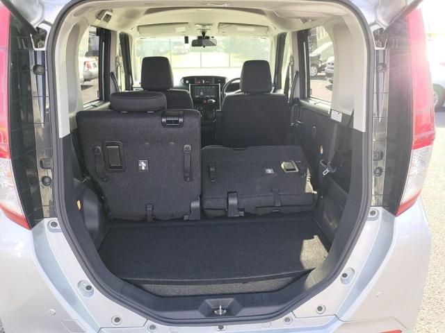 TOYOTA ROOMY 2018 Image 31