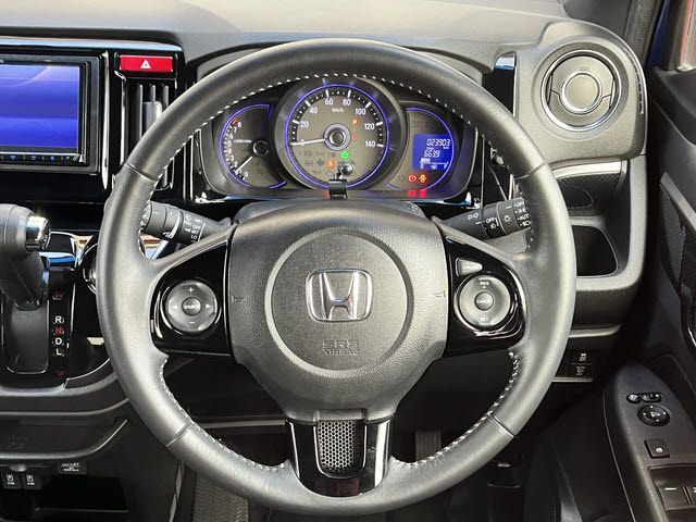 HONDA N-WGN CUSTOM 2017 Image 31