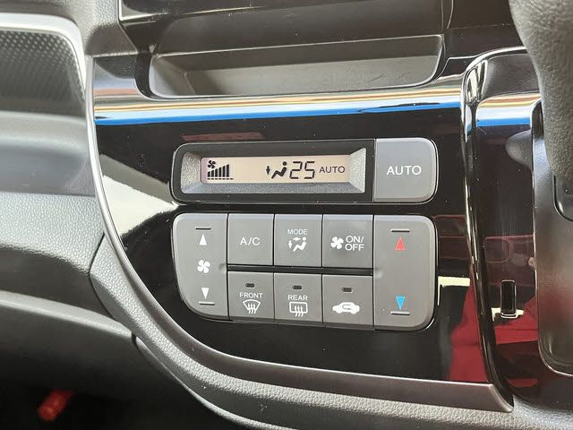 HONDA N-WGN CUSTOM 2017 Image 31