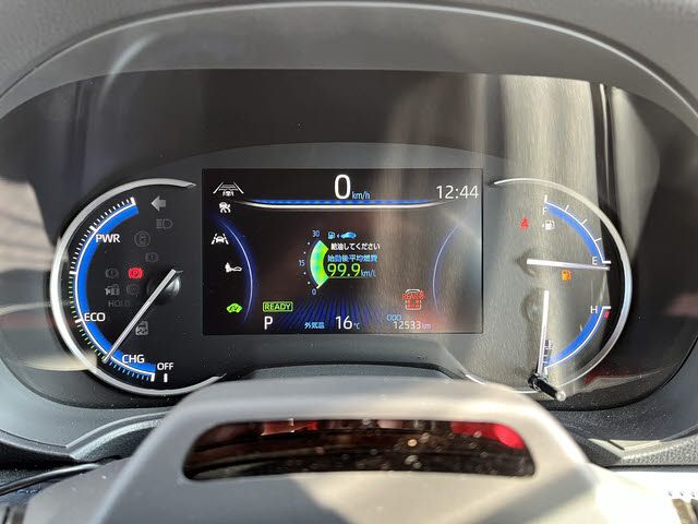 TOYOTA VOXY HYBRID 2023 Image 31