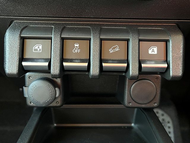 SUZUKI JIMNY 4WD 2025 Image 31