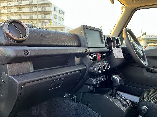 SUZUKI JIMNY 4WD 2025 Image 31