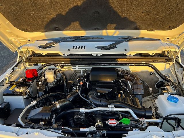 SUZUKI JIMNY 4WD 2025 Image 31