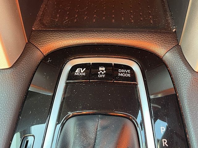 TOYOTA COROLLA CROSS HYBRID 2023 Image 31