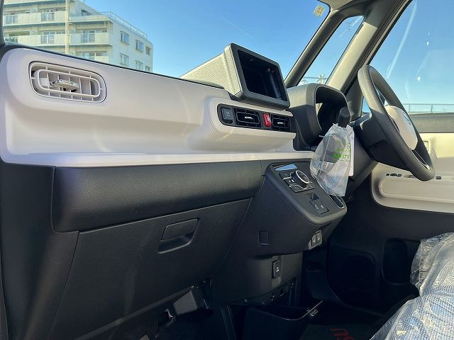 DAIHATSU MOVE CANBUS 2024 Image 31