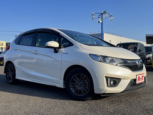 HONDA FIT HYBRID 2017 Image 31