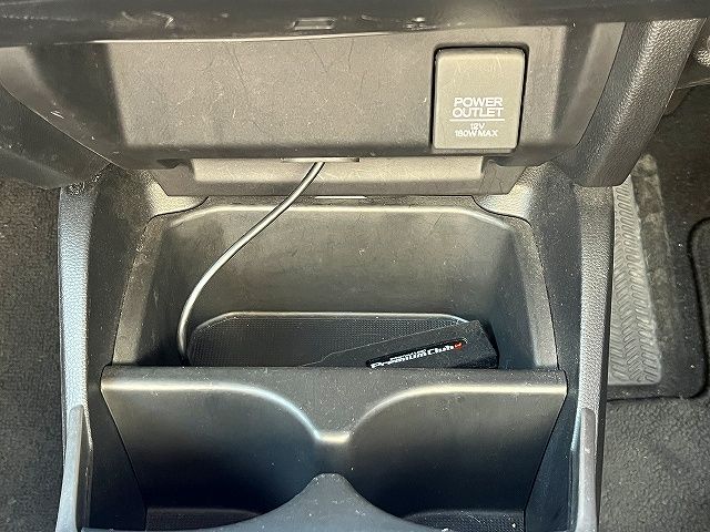 HONDA FIT HYBRID 2017 Image 31