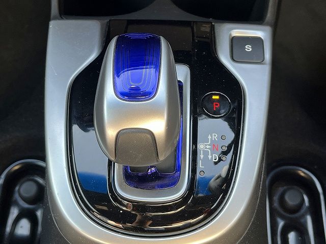 HONDA FIT HYBRID 2017 Image 31