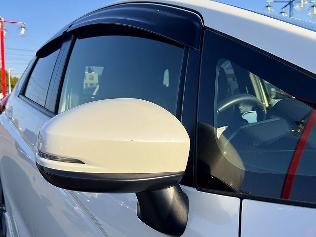 HONDA FIT HYBRID 2017 Image 31