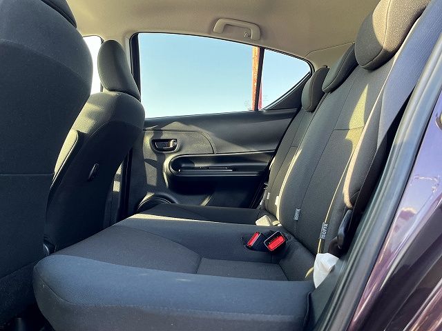 TOYOTA AQUA 2017 Image 31