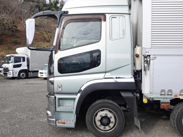 MITSUBISHI FUSOU SUPER GREAT 2018 Image 31