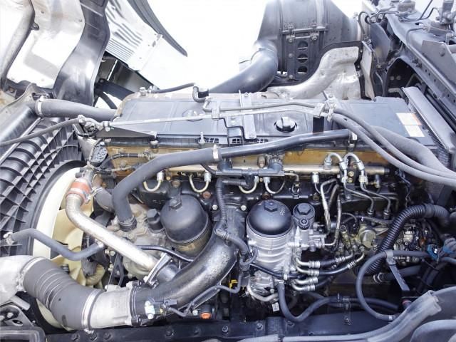 MITSUBISHI FUSOU SUPER GREAT 2018 Image 31