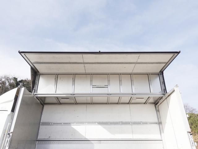 MITSUBISHI FUSOU FIGHTER 2015 Image 31