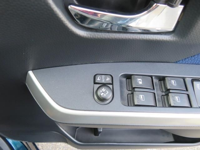 TOYOTA TANK 2018 Image 31