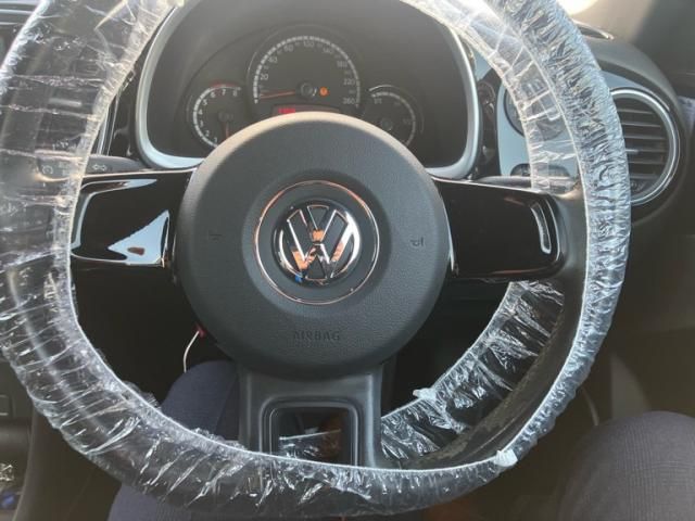 VOLKSWAGEN THE BEETL 2014 Image 31