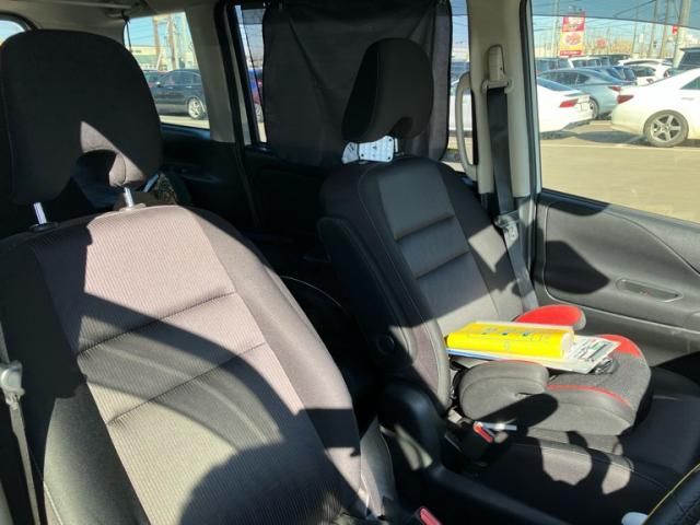 NISSAN SERENA  S-HYBRID 2017 Image 31