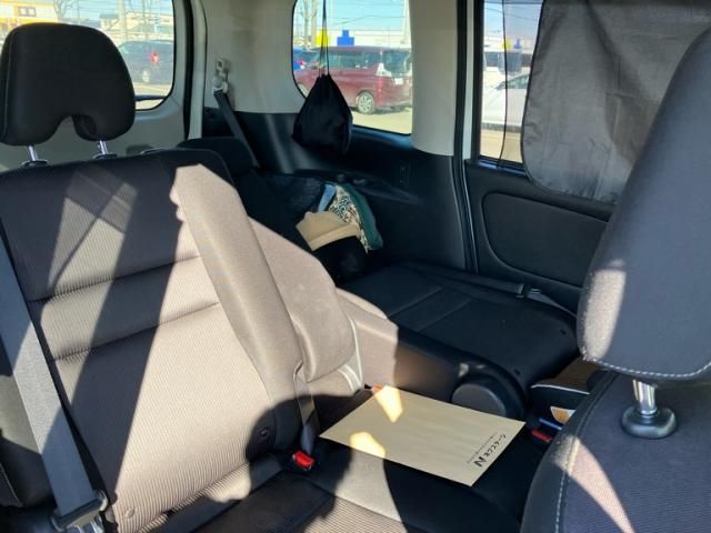 NISSAN SERENA  S-HYBRID 2017 Image 31