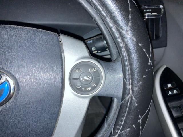 TOYOTA PRIUS 2009 Image 31