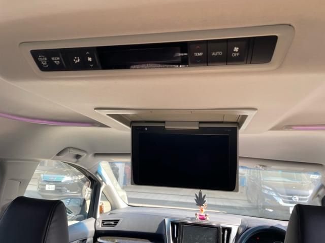 TOYOTA VELLFIRE 2016 Image 31