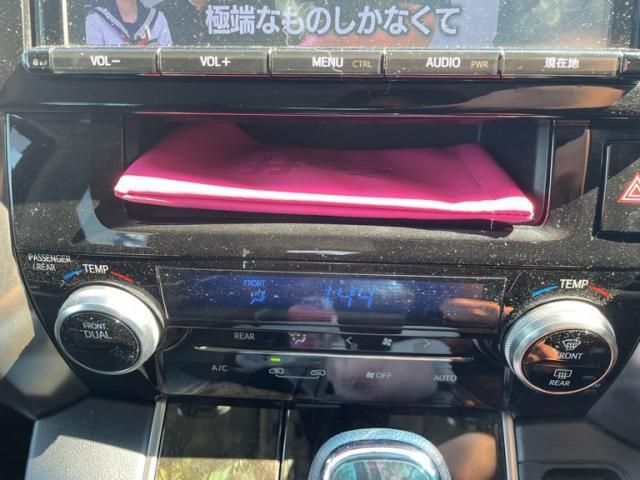 TOYOTA VELLFIRE 2016 Image 31