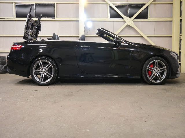 MERCEDES BENZ E CLAS 2018 Image 31