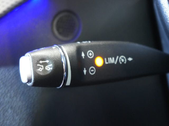 MERCEDES BENZ B CLAS 2018 Image 31