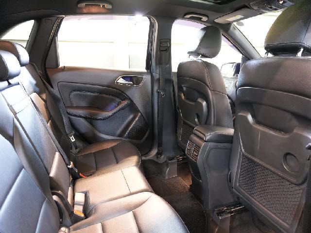 MERCEDES BENZ B CLAS 2018 Image 31