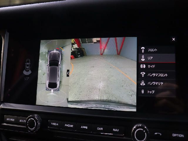 PORSCHE MACAN 2019 Image 31