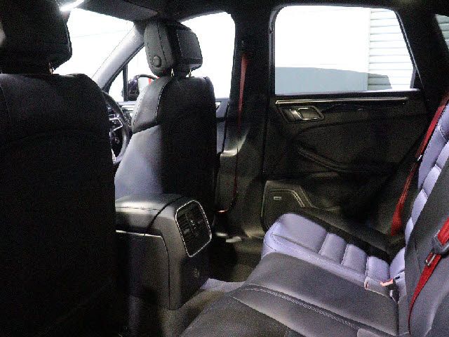 PORSCHE MACAN 2019 Image 31