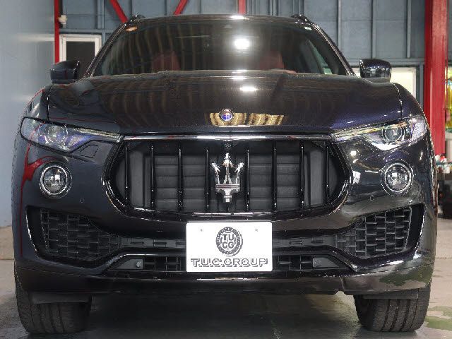 MASERATI LEVANTE 2017 Image 31