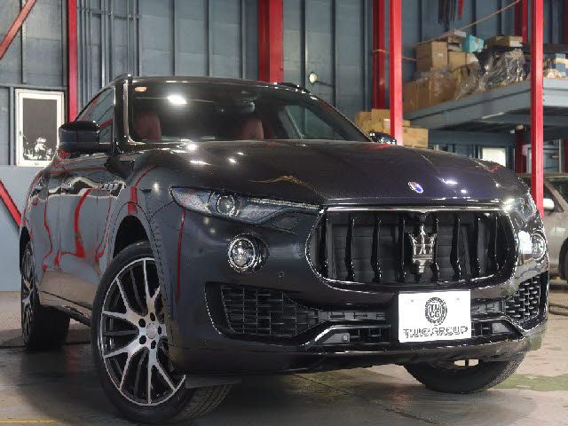 MASERATI LEVANTE 2017 Image 31