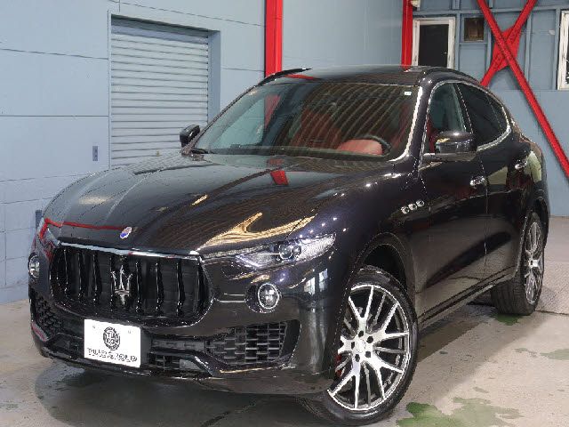 MASERATI LEVANTE 2017 Image 31