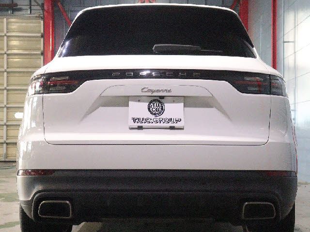 PORSCHE CAYENNE 2019 Image 31