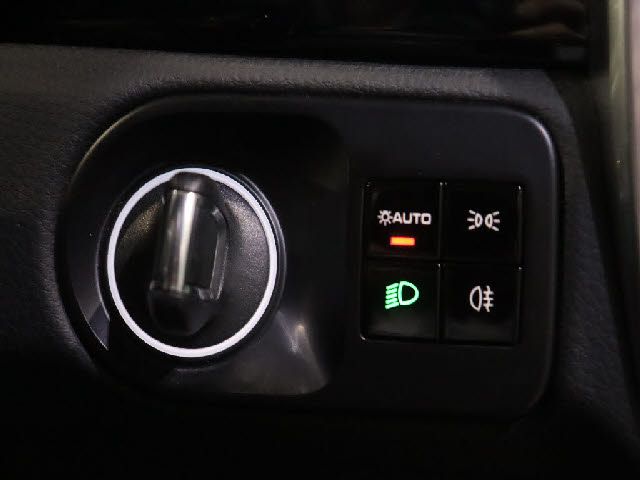 PORSCHE CAYENNE 2019 Image 31