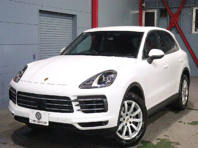 PORSCHE CAYENNE 2019 Image 31