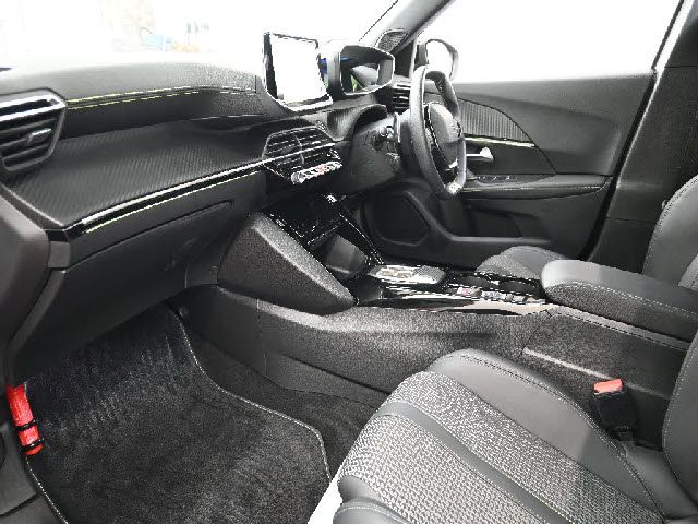 PEUGEOT 2008 2023 Image 31