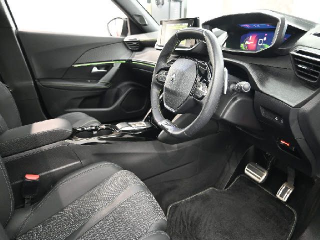 PEUGEOT 2008 2023 Image 31