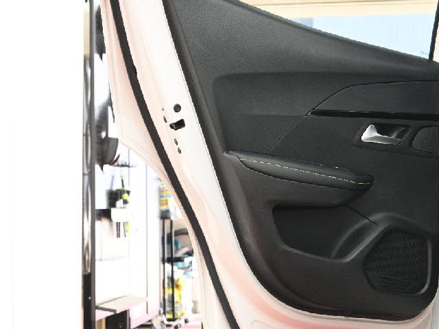 PEUGEOT 2008 2023 Image 31