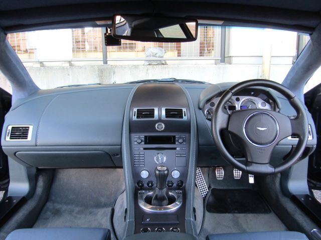 ASTON MARTIN ASTON MARTIN 2006 Image 31