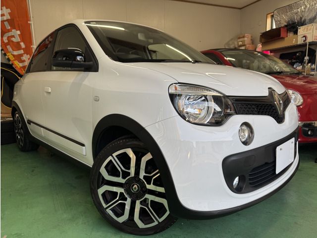RENAULT TWINGO 2019 Image 31