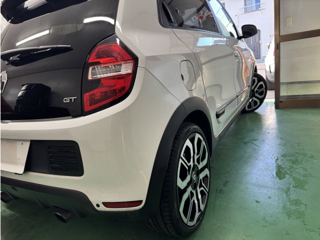 RENAULT TWINGO 2019 Image 31