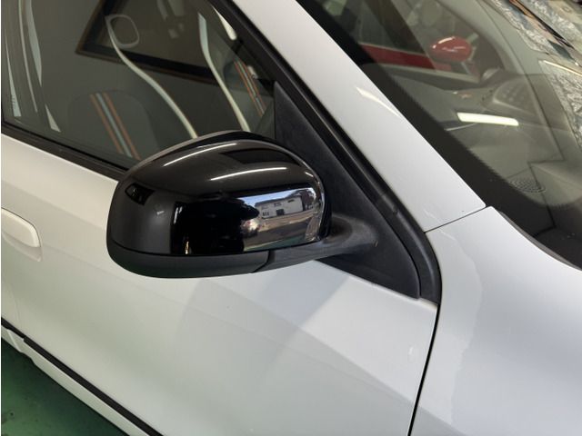 RENAULT TWINGO 2019 Image 31