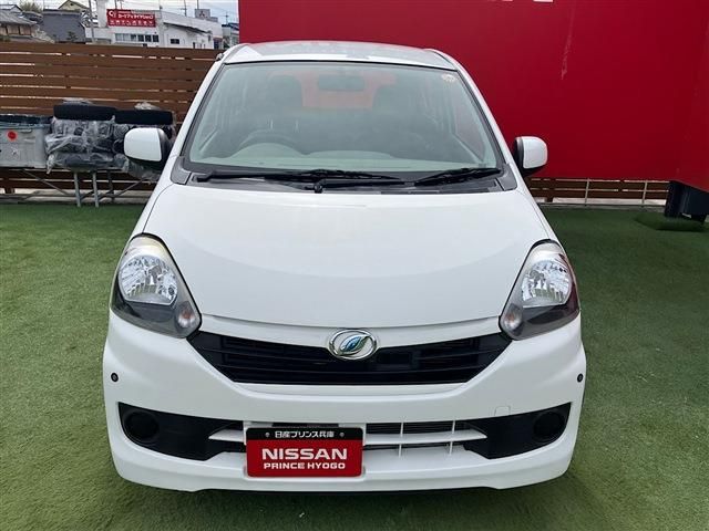 DAIHATSU MIRA E:S 2017 Image 31