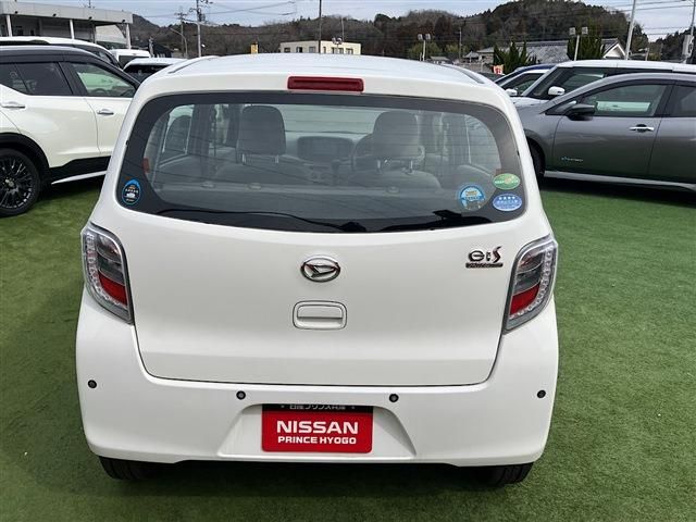 DAIHATSU MIRA E:S 2017 Image 31