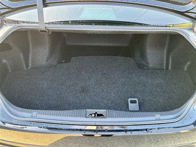 TOYOTA CROWN SEDAN 2016 Image 31