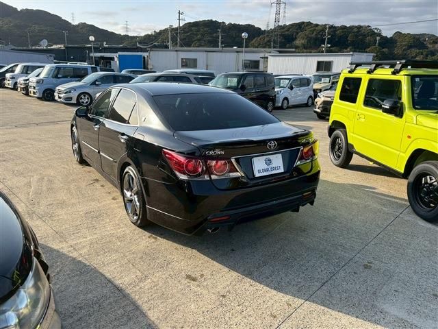 TOYOTA CROWN SEDAN 2016 Image 31